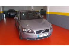 volvo-s40